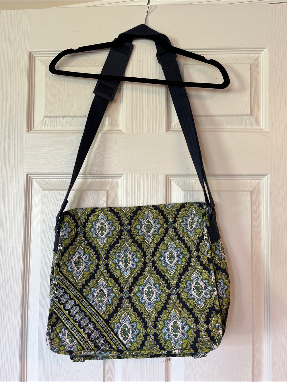 Vera Bradley Quilted Green Patterned Crossbody Messenger Bag - Women